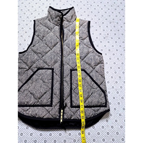 J. Crew Quilted Puffer Vest Black White Herringbone Zip Pockets‎ Women's Small - Picture 6 of 7